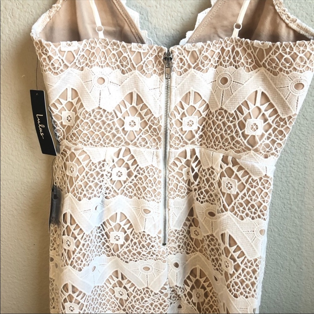 FLASH SALE! Lulus white lace spaghetti strap dress - Picture 4 of 8